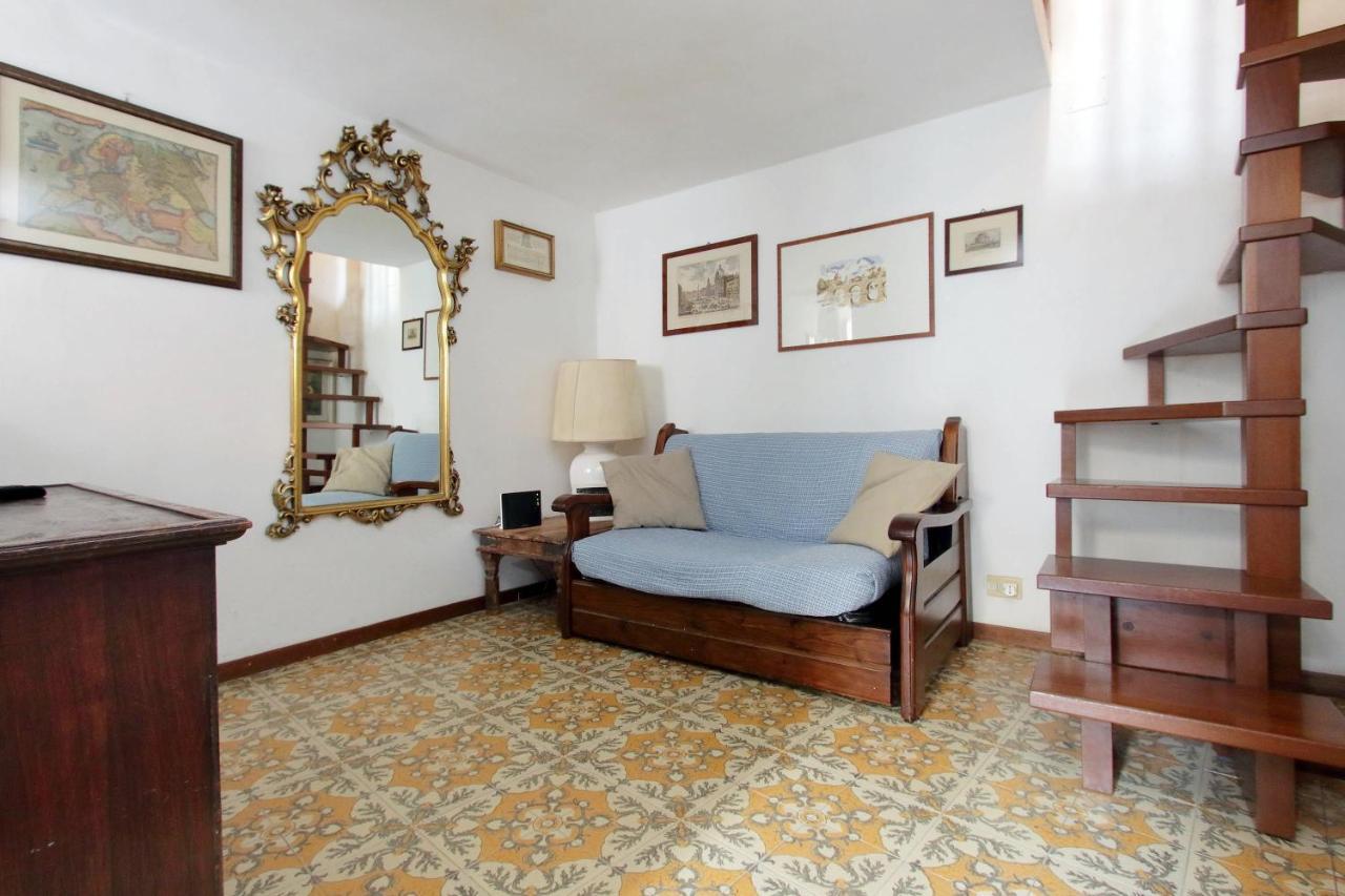 Banchi Nuovi Apartment Рим Екстериор снимка